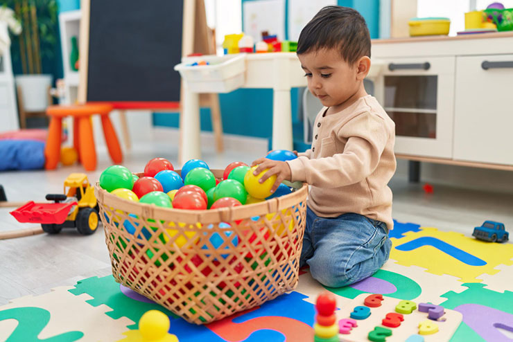 Cambridge Montessori Daycare provides a cognizant hub with engaging activities for toddlers under a nurturing supervision.
